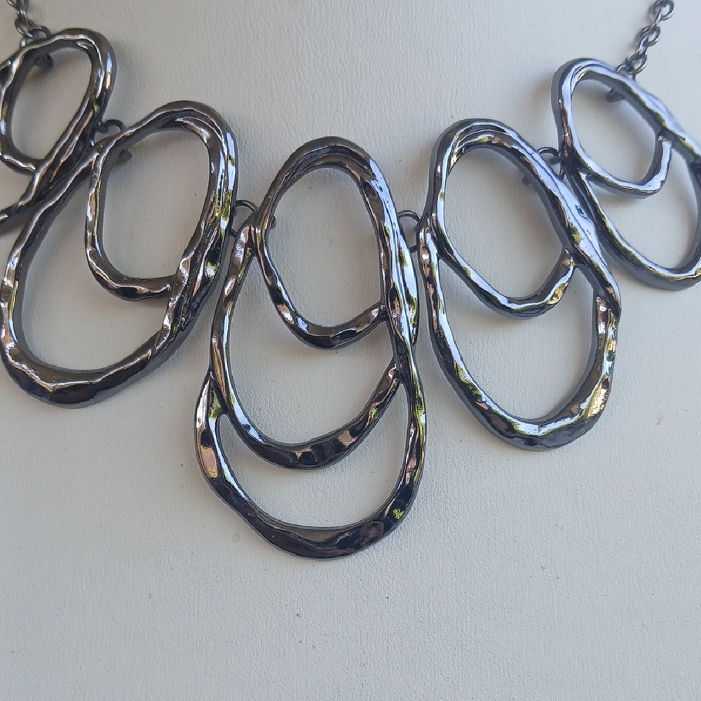 Paparazzi Elegant Metallic Black Necklace - Picture 4 of 7